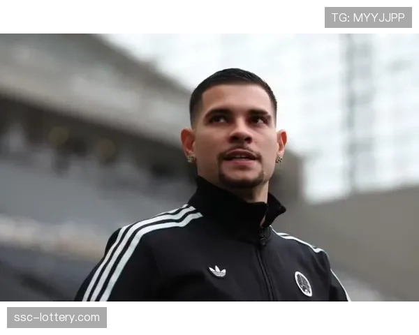 巴西中场组织核心存在明显缺失 吉马良斯需承担更多创造职责