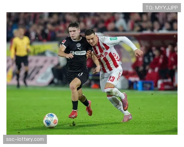 拜仁轮换阵容5-0圣保利 穆西亚拉伤愈回归即献助攻